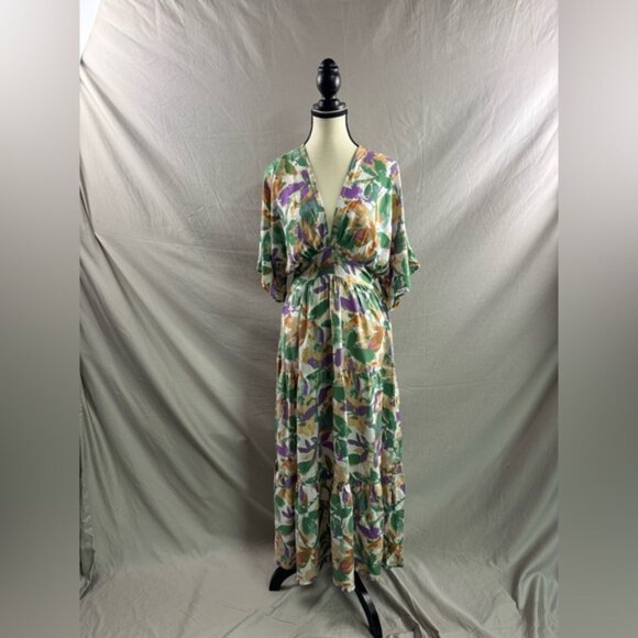 Deep V-Neck Floral Print Batwing Sleeve Shirred Waist Layered Dress - Picture 5 of 8